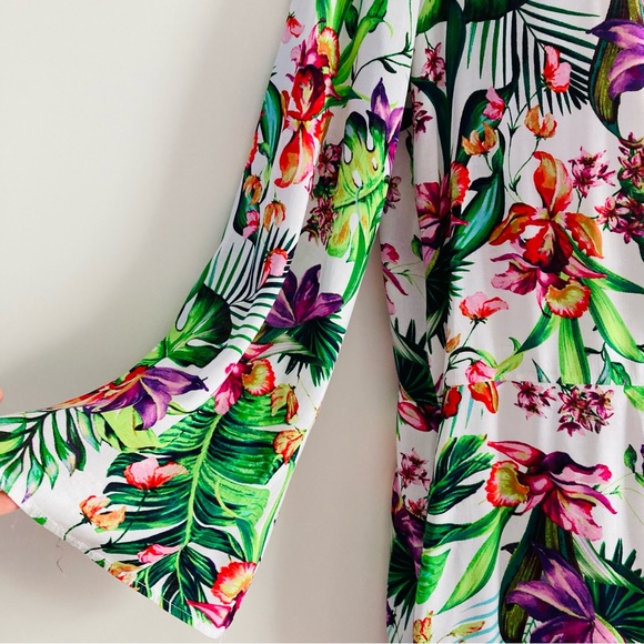 La Blanca Beach Romper - Picture 3 of 4